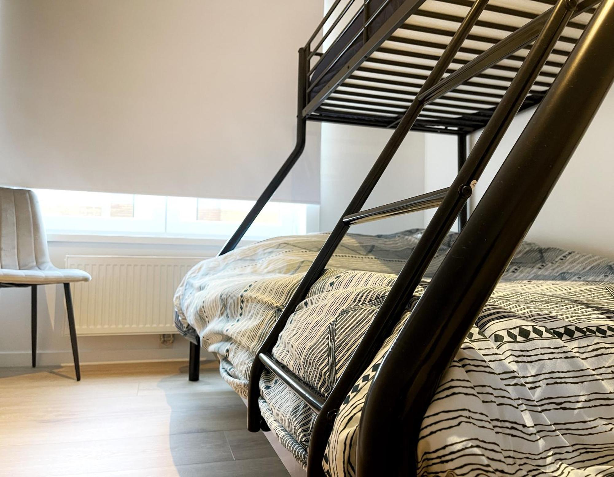 Luxury 3 Bedroom Apartment On The Top Floor With Panoramic View Остенде Номер фото